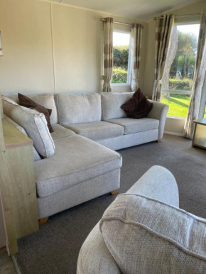 Rubys Retreat - 6 Berth Caravan in Newquay, Cornwall